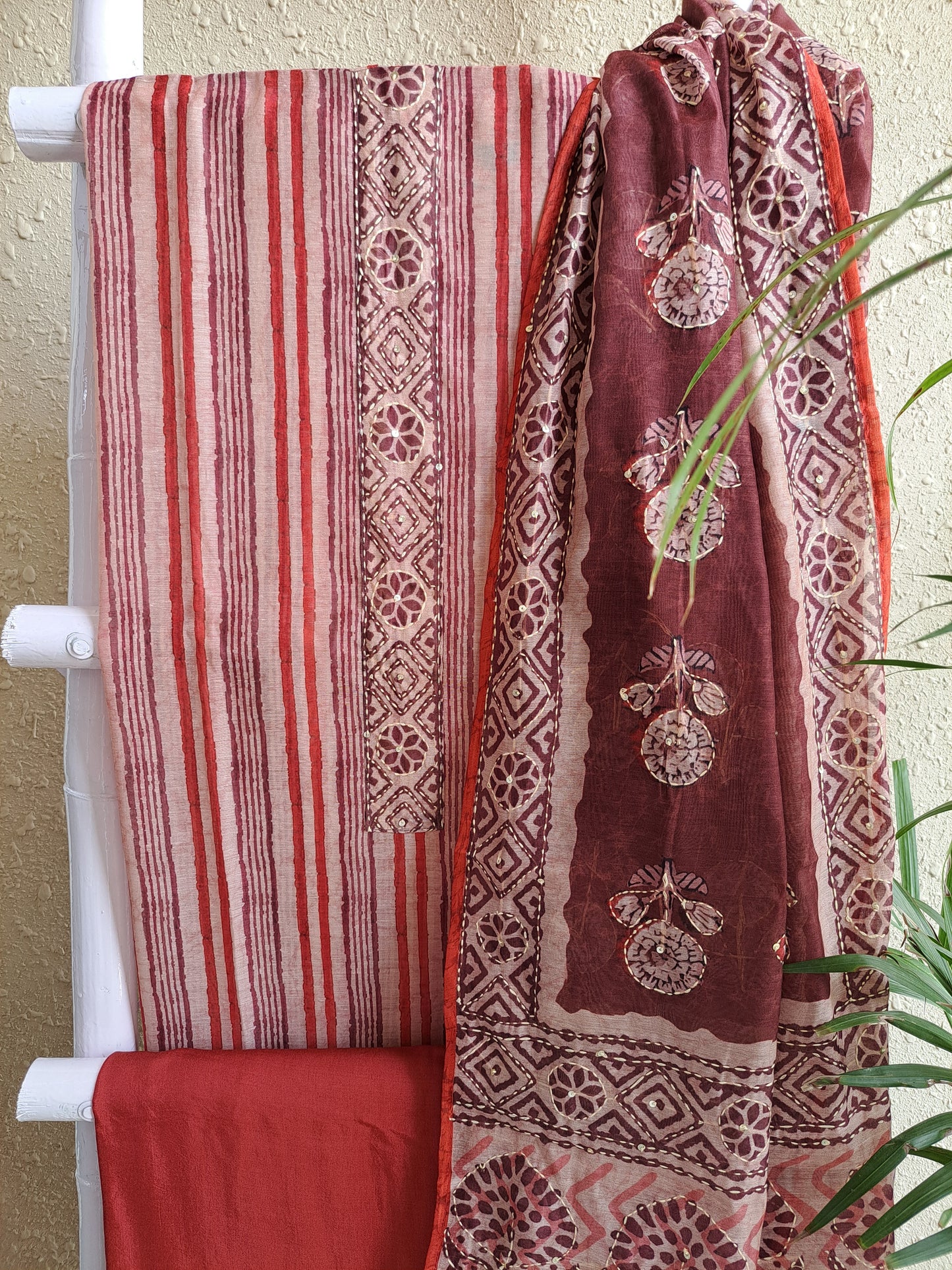 Rust Maheshwari Suit Set with Kantha Work & Tassel Dupatta (Unstitched)