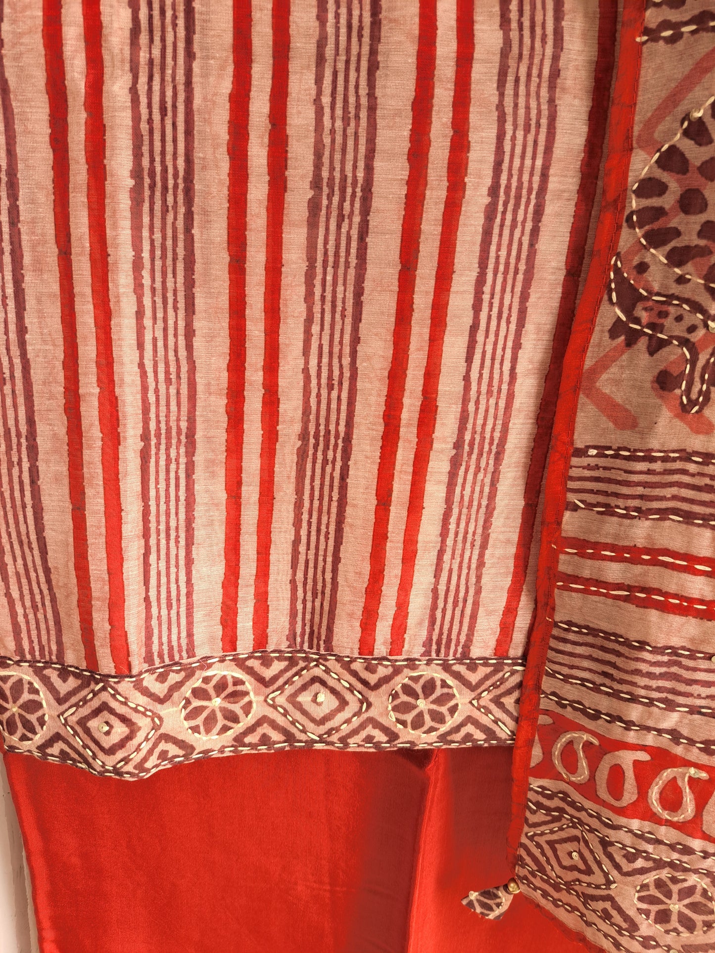 Rust Maheshwari Suit Set with Kantha Work & Tassel Dupatta (Unstitched)